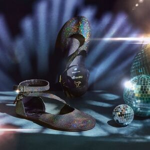 Navega Barefoot Flats